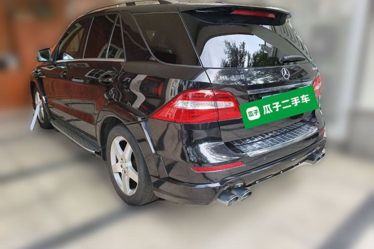 Used Mercedes-Benz M-Class 2014 ML 400 4MATIC Luxury Model Rear Left 45 Deg