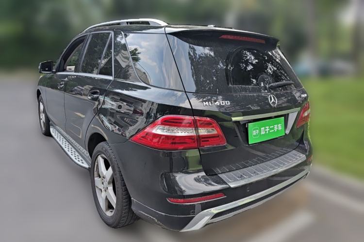 Used Mercedes-Benz M-Class 2014 ML 400 4MATIC Luxury Model Rear Left 45 Deg