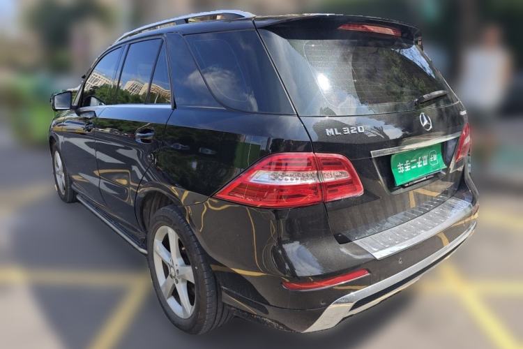 Used Mercedes-Benz M-Class 2014 ML 320 4MATIC Rear Left 45 Deg