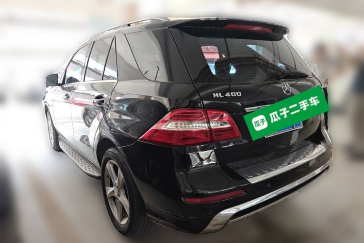 Used Mercedes-Benz M-Class 2014 ML 400 4MATIC Dynamic Model Rear Left 45 Deg
