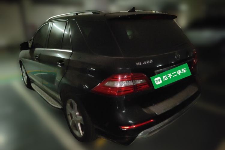 Used Mercedes-Benz M-Class 2014 ML 400 4MATIC Dynamic Model Rear Left 45 Deg