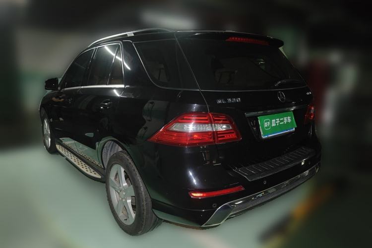 Used Mercedes-Benz M-Class 2014 ML 320 4MATIC Rear Left 45 Deg