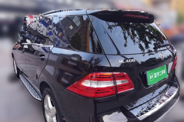 Used Mercedes-Benz M-Class 2014 ML 400 4MATIC Luxury Model Rear Left 45 Deg