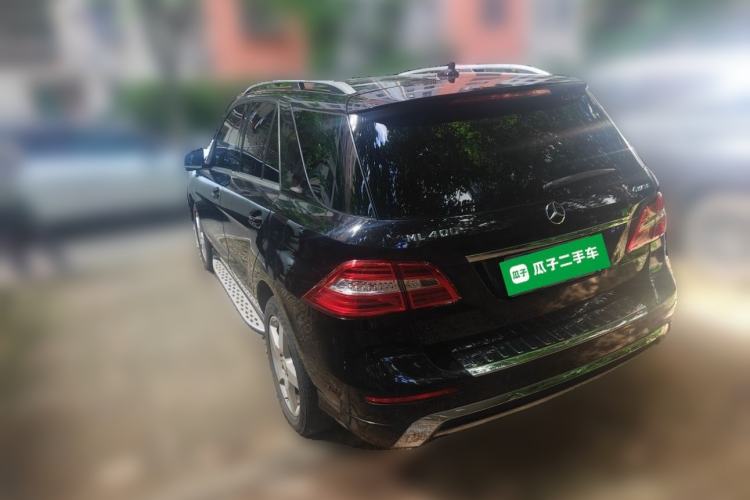 Used Mercedes-Benz M-Class 2014 ML 400 4MATIC Luxury Model Rear Left 45 Deg