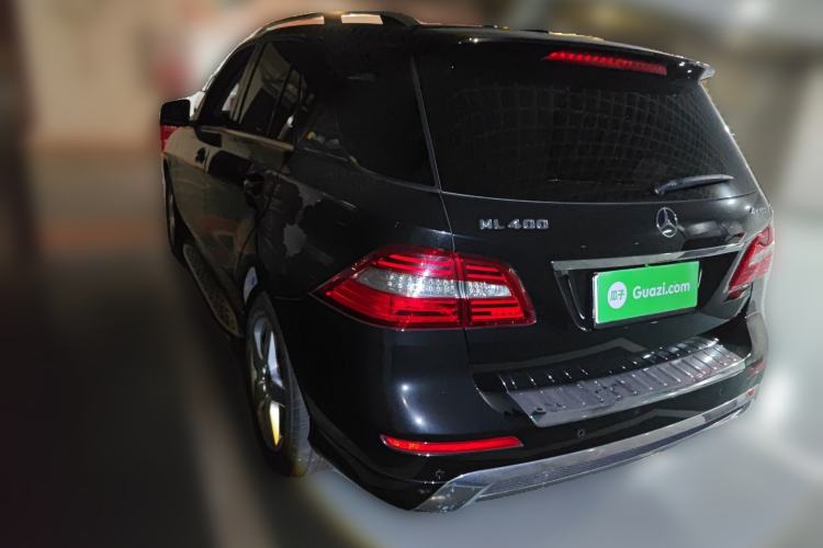 Used Mercedes-Benz M-Class 2014 ML 400 4MATIC Luxury Model Rear Left 45 Deg
