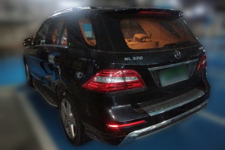 Used Mercedes-Benz M-Class 2014 ML 320 4MATIC Rear Left 45 Deg
