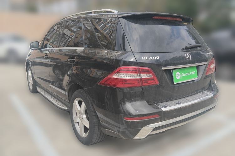 Used Mercedes-Benz M-Class 2014 ML 400 4MATIC Luxury Model Rear Left 45 Deg