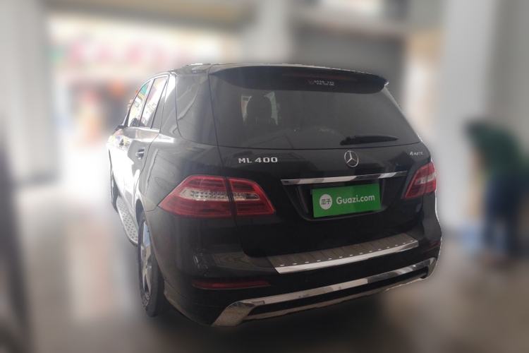 Used Mercedes-Benz M-Class 2014 ML 400 4MATIC Luxury Model Rear Left 45 Deg