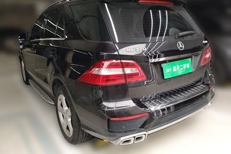 Used Mercedes-Benz M-Class 2014 ML 320 4MATIC Rear Left 45 Deg