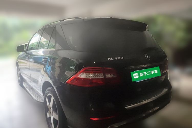Used Mercedes-Benz M-Class 2014 ML 400 4MATIC Luxury Model Rear Left 45 Deg