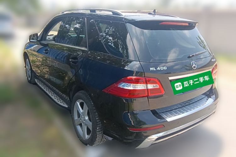 Used Mercedes-Benz M-Class 2014 ML 400 4MATIC Dynamic Model Rear Left 45 Deg