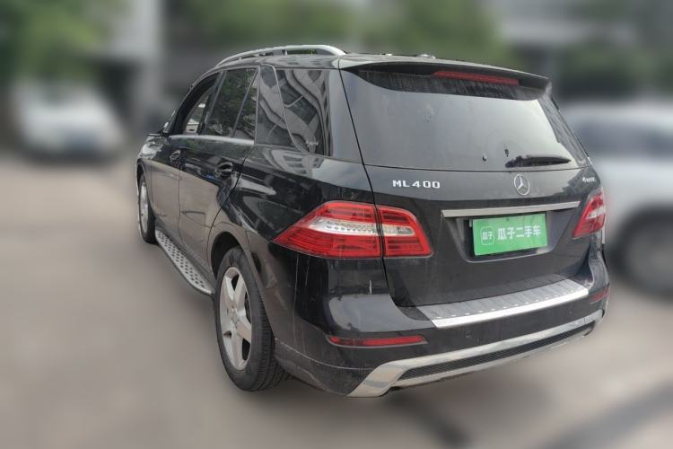 Used Mercedes-Benz M-Class 2014 ML 400 4MATIC Luxury Model Rear Left 45 Deg