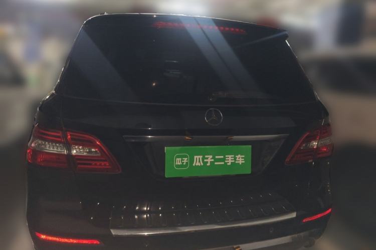 Used Mercedes-Benz M-Class 2014 ML 400 4MATIC Dynamic Model Rear