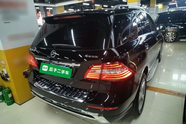 Used Mercedes-Benz M-Class 2014 ML 320 4MATIC Rear Right 45 Deg