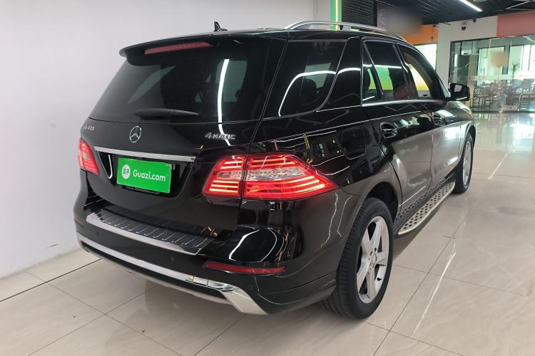 Used Mercedes-Benz M-Class 2014 ML 320 4MATIC Rear Right 45 Deg