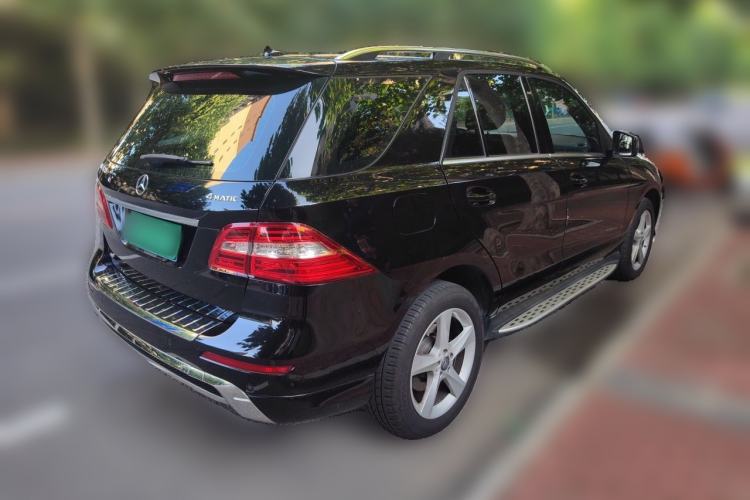 Used Mercedes-Benz M-Class 2014 ML 320 4MATIC Rear Right 45 Deg