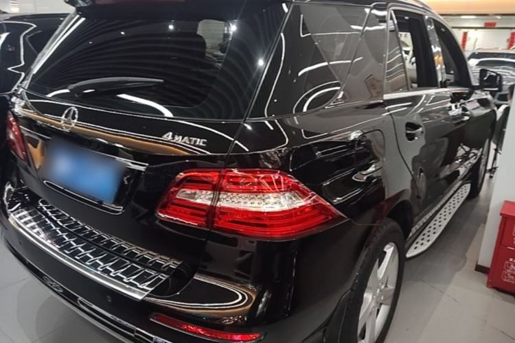 Used Mercedes-Benz M-Class 2014 ML 320 4MATIC Rear Right 45 Deg
