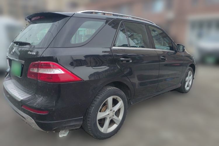 Used Mercedes-Benz M-Class 2014 ML 320 4MATIC Rear Right 45 Deg
