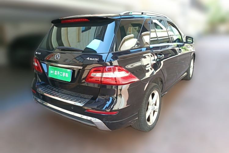 Used Mercedes-Benz M-Class 2014 ML 320 4MATIC Rear Right 45 Deg