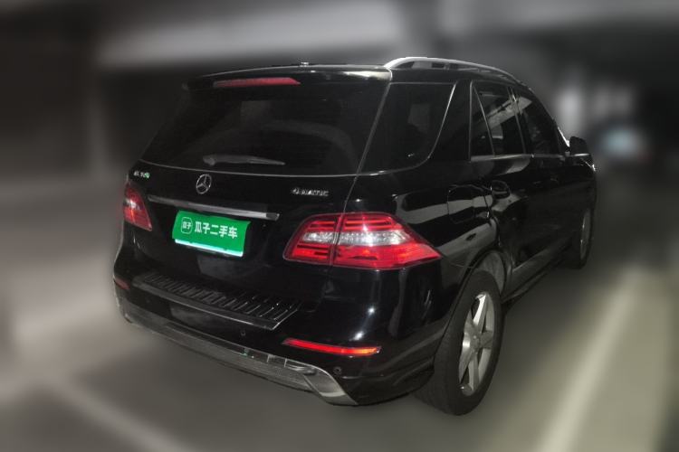 Used Mercedes-Benz M-Class 2014 ML 320 4MATIC Rear Right 45 Deg