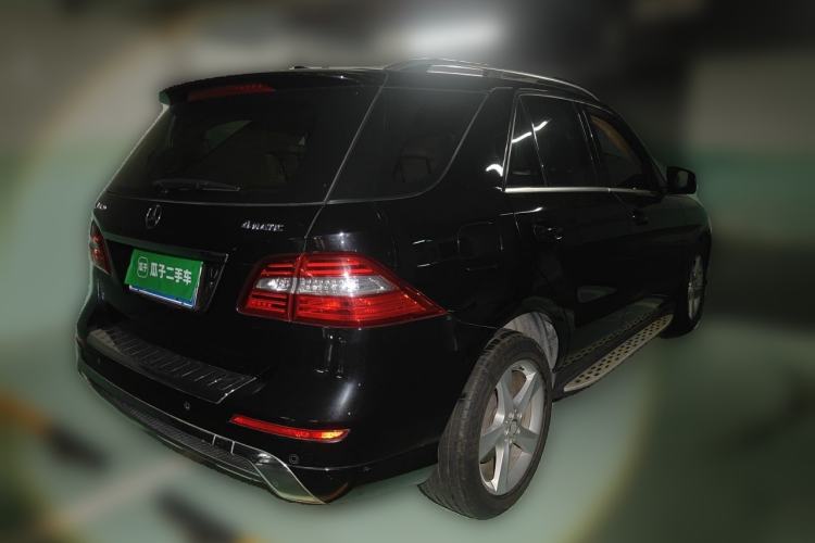 Used Mercedes-Benz M-Class 2014 ML 320 4MATIC Rear Right 45 Deg