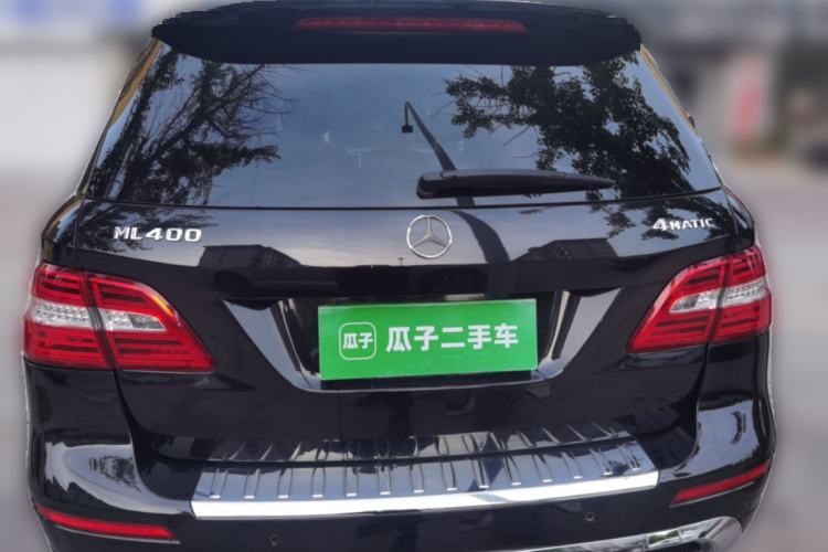 Used Mercedes-Benz M-Class 2014 ML 400 4MATIC Luxury Model Rear