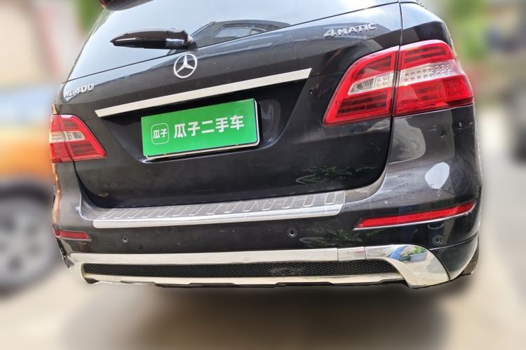 Used Mercedes-Benz M-Class 2014 ML 400 4MATIC Luxury Model Rear