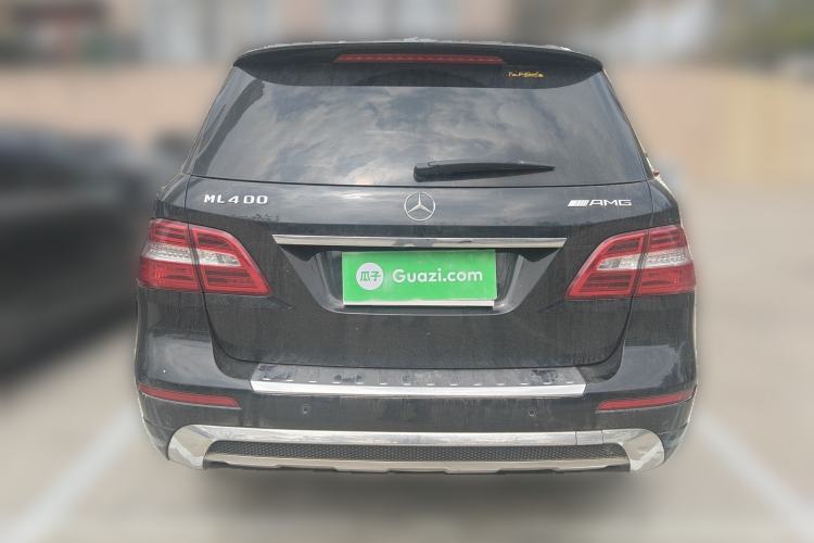 Used Mercedes-Benz M-Class 2014 ML 400 4MATIC Luxury Model Rear