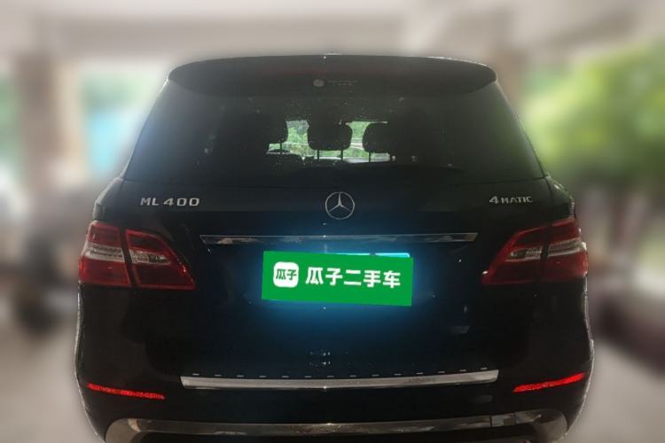 Used Mercedes-Benz M-Class 2014 ML 400 4MATIC Luxury Model Rear