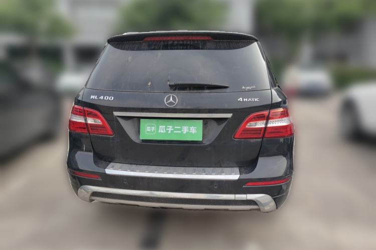 Used Mercedes-Benz M-Class 2014 ML 400 4MATIC Luxury Model Rear