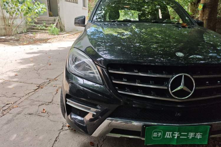 Used Mercedes-Benz M-Class 2014 ML 400 4MATIC Luxury Model Right Front Headlight