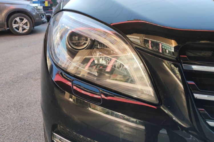 Used Mercedes-Benz M-Class 2014 ML 350 CDI 4MATIC Right Front Headlight