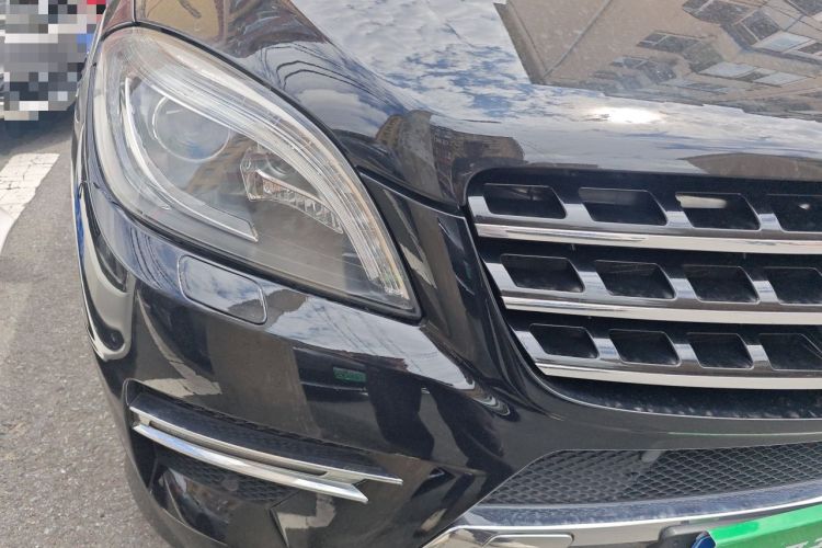 Used Mercedes-Benz M-Class 2014 ML 320 4MATIC Right Front Headlight