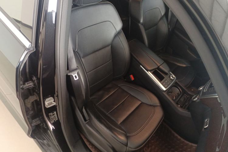 Used Mercedes-Benz M-Class 2014 ML 350 CDI 4MATIC Right Front Seat