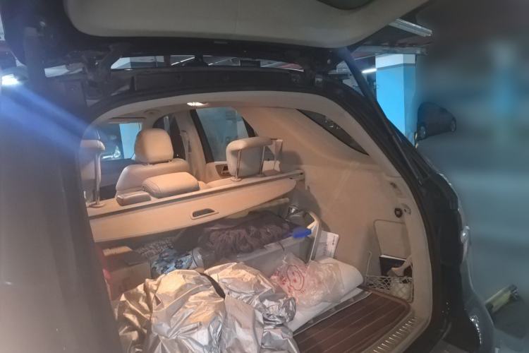 Used Mercedes-Benz M-Class 2014 ML 320 4MATIC Trunk