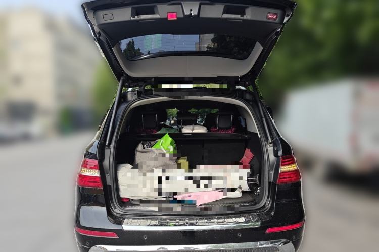 Used Mercedes-Benz M-Class 2014 ML 400 4MATIC Dynamic Model Trunk