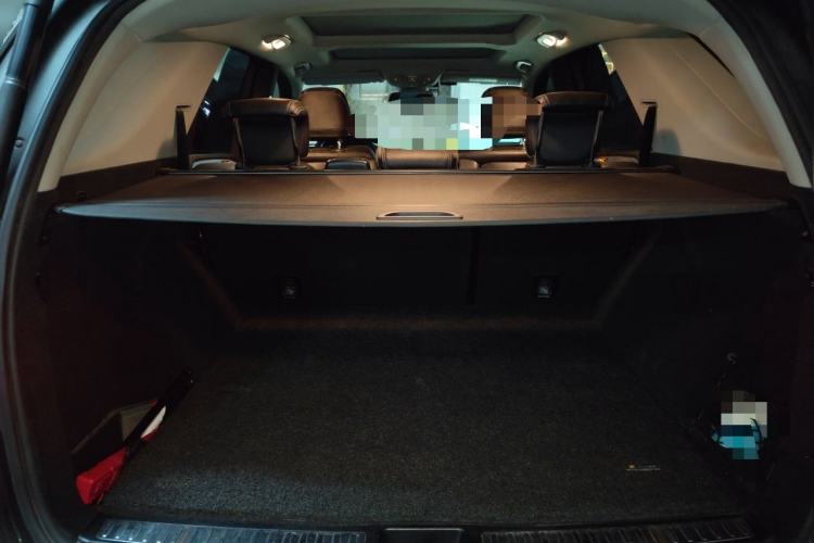 Used Mercedes-Benz M-Class 2014 ML 400 4MATIC Dynamic Model Trunk