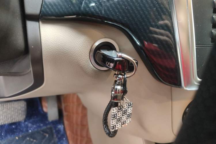 Used Mercedes-Benz M-Class 2014 ML 350 CDI 4MATIC Vehicle Key