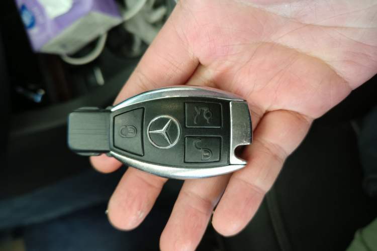 Used Mercedes-Benz M-Class 2014 ML 400 4MATIC Dynamic Model Vehicle Key
