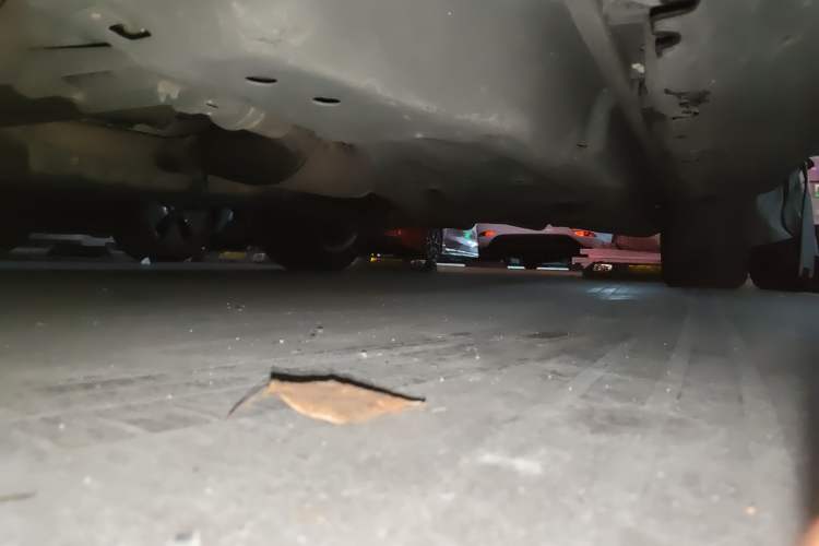 Used Mercedes-Benz M-Class 2014 ML 320 4MATIC Chassis Front Left