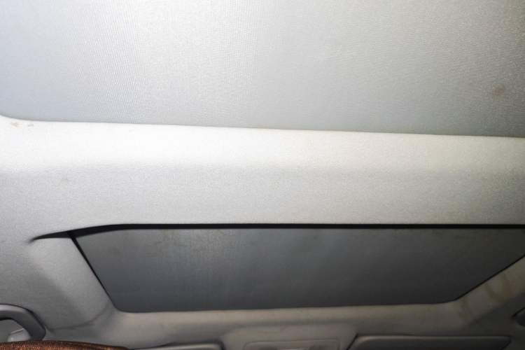 Used Mercedes-Benz M-Class 2014 ML 400 4MATIC Dynamic Model Headliner