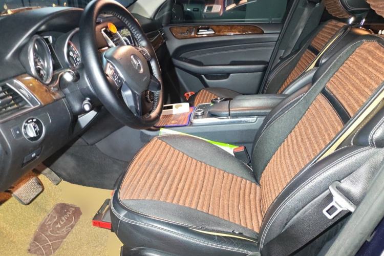 Used Mercedes-Benz M-Class 2014 ML 400 4MATIC Dynamic Model Left Front Seat