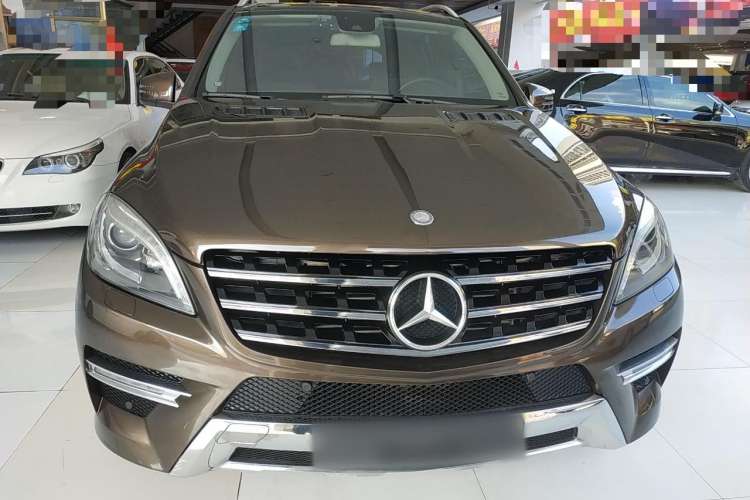 Used Mercedes-Benz M-Class 2014 ML 350 CDI 4MATIC Front