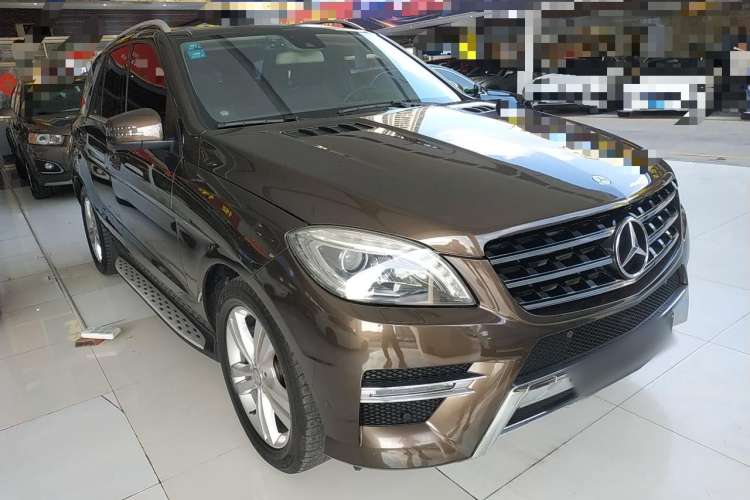 Used Mercedes-Benz M-Class 2014 ML 350 CDI 4MATIC Front Right 45 Deg