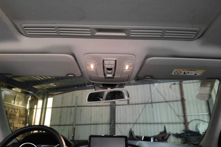 Used Mercedes-Benz M-Class 2014 ML 320 4MATIC Headliner
