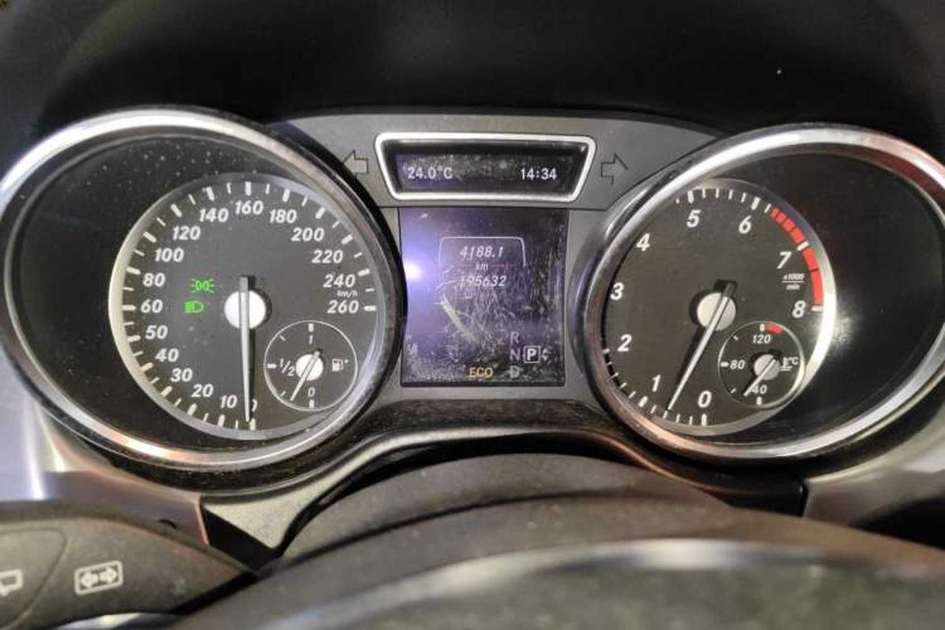 Used Mercedes-Benz M-Class 2014 ML 320 4MATIC Instrument Cluster