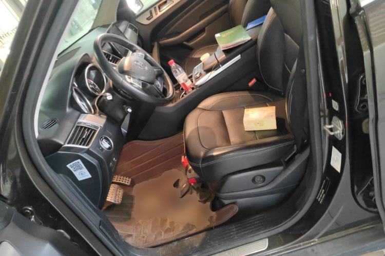Used Mercedes-Benz M-Class 2014 ML 320 4MATIC Left Front Seat