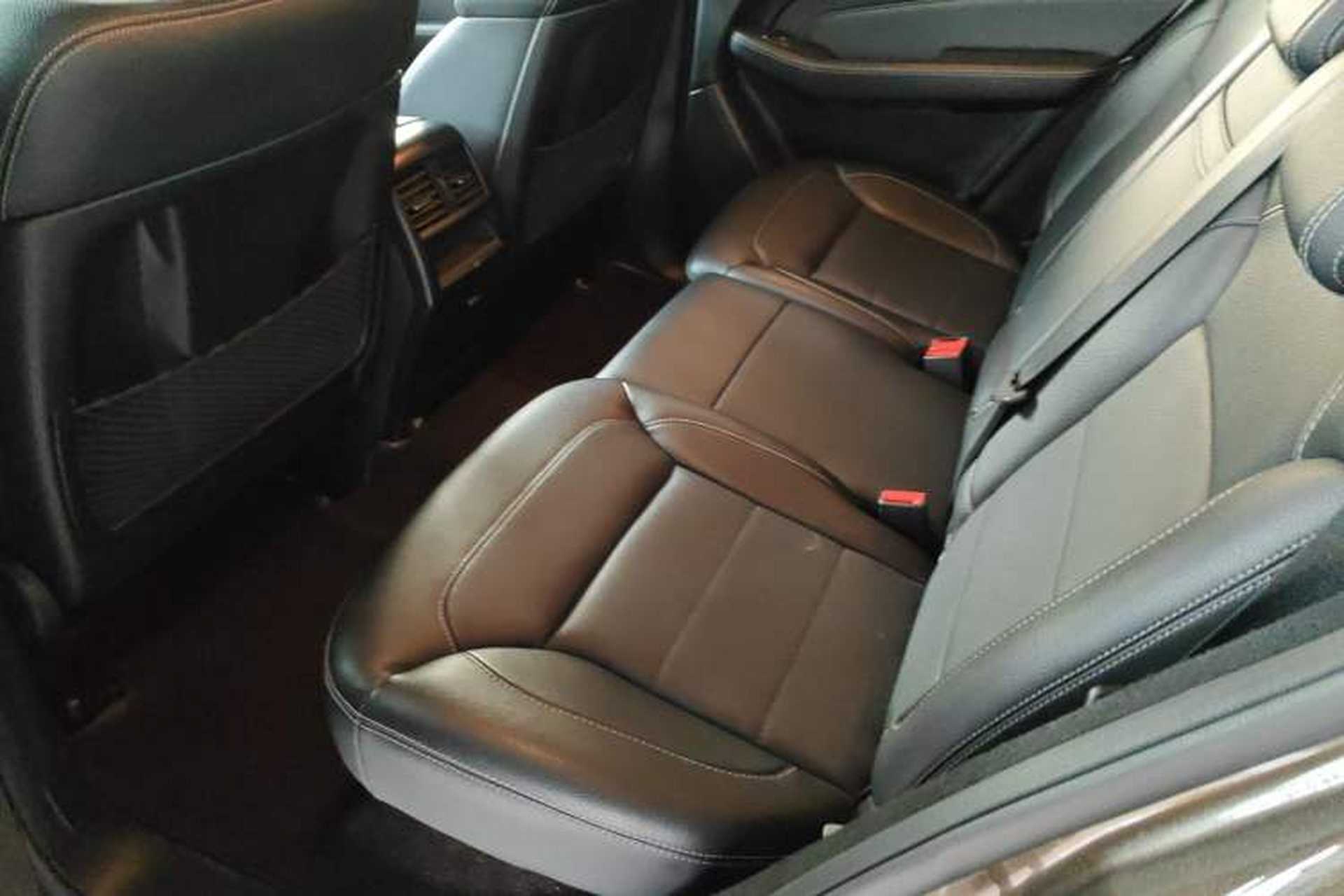 Used Mercedes-Benz M-Class 2014 ML 400 4MATIC Dynamic Model Left Rear Seat