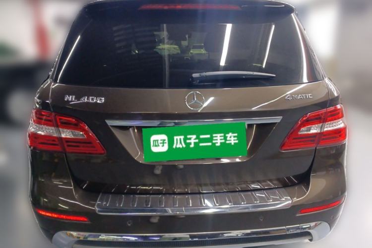 Used Mercedes-Benz M-Class 2014 ML 400 4MATIC Luxury Model Rear