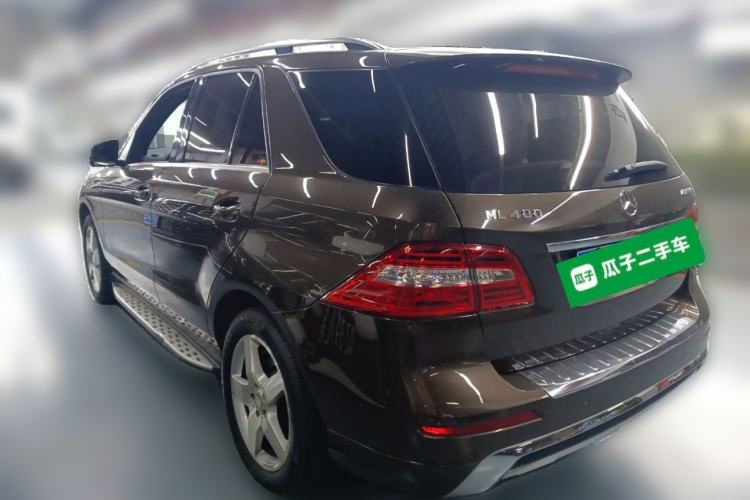 Used Mercedes-Benz M-Class 2014 ML 400 4MATIC Luxury Model Rear Left 45 Deg